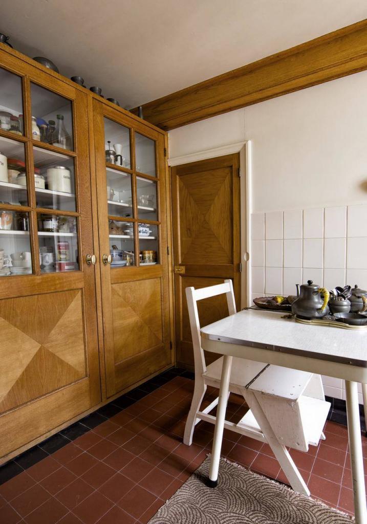 Historisch interieur; keukentafel