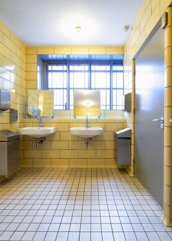 Museum Boijmans van Beuningen; wastafels herenwc